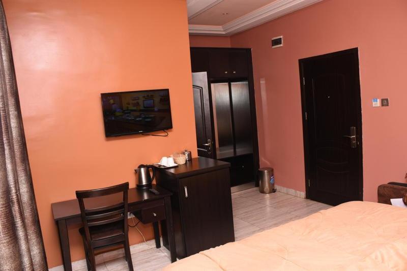 Hard Break Hotel Enugu Zewnętrze zdjęcie